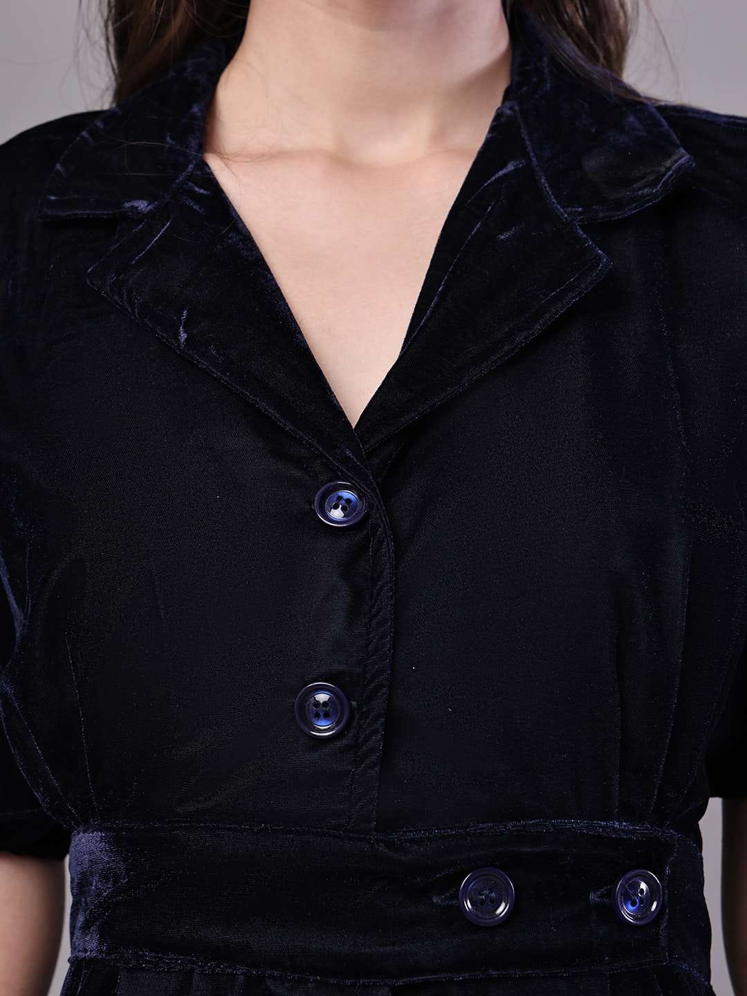 Women's Black Velvet Solid Printed Shirt Midi Dress with Belt - Image 5